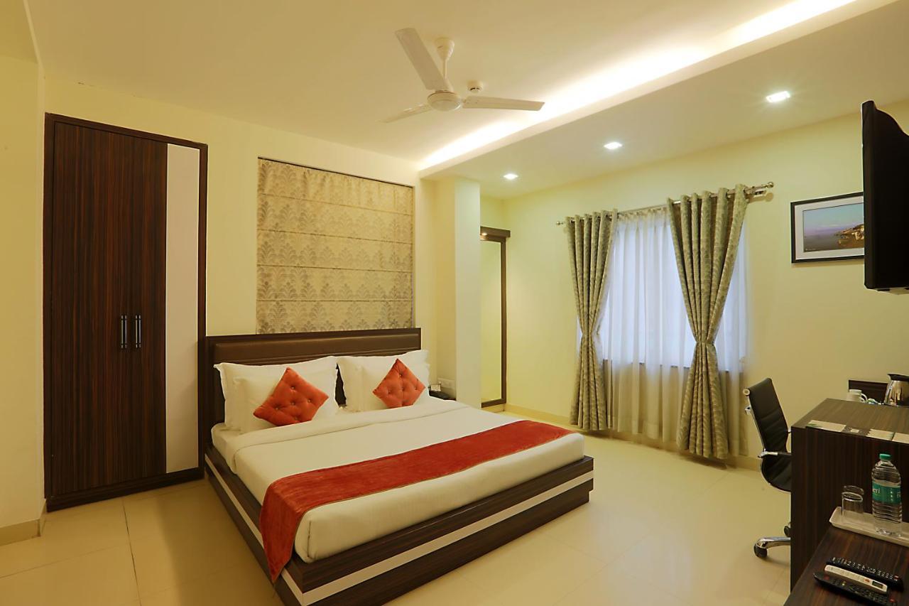 Hotel Premiere Villa Varanasi Ngoại thất bức ảnh