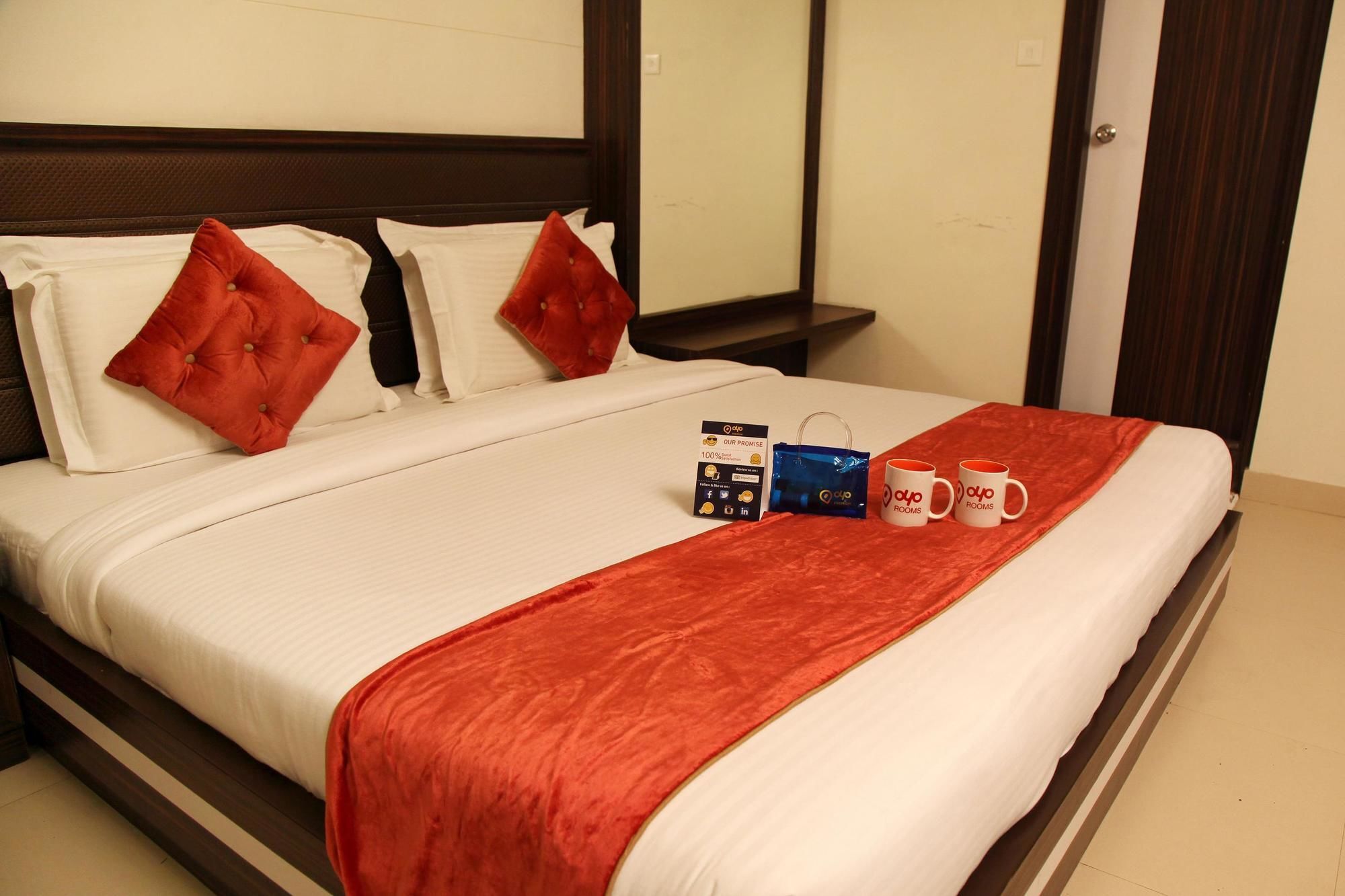 Hotel Premiere Villa Varanasi Ngoại thất bức ảnh
