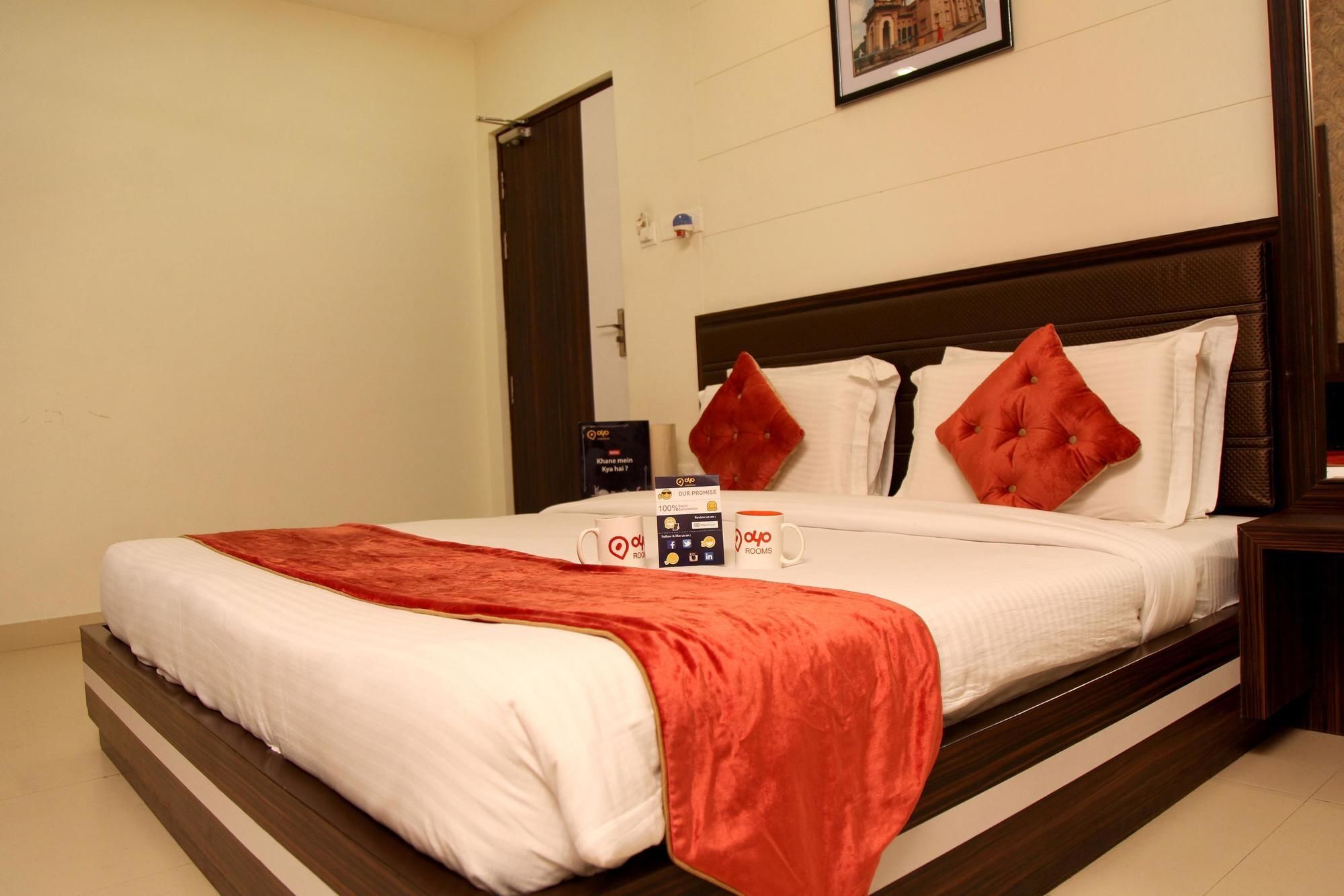 Hotel Premiere Villa Varanasi Ngoại thất bức ảnh
